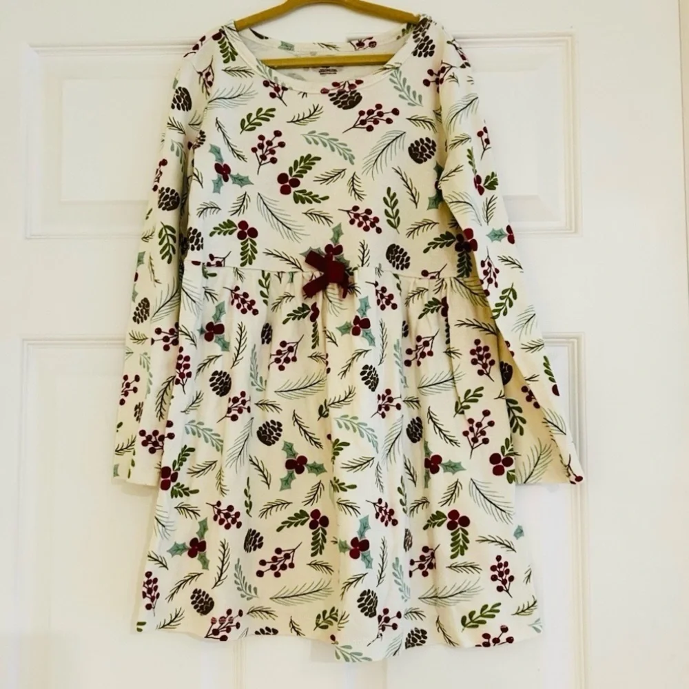 TOUCHED BY NATURE Organic Cotton Dress in Festive Winterberry & Pinecones Print